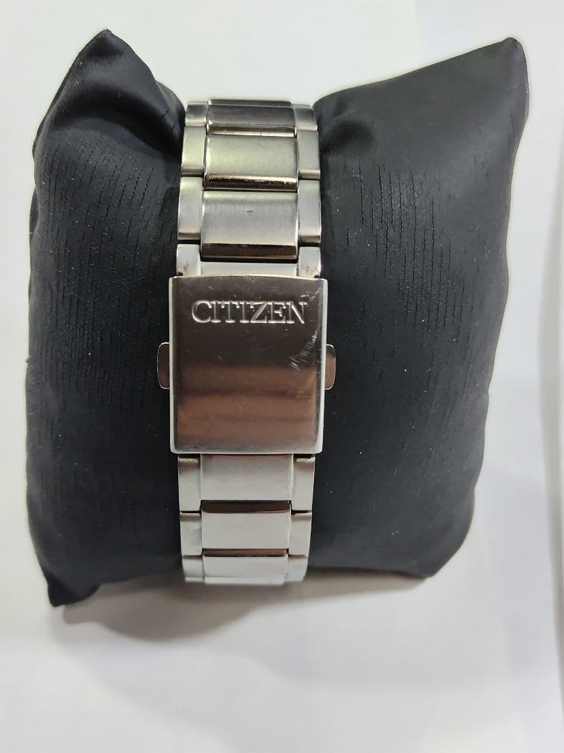 シチズン　アテッサ　エコドライブ　軽量スーパーチタン製　 電波時計