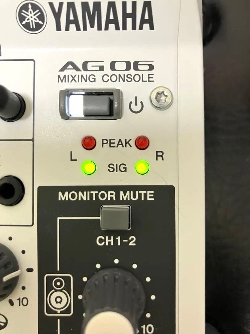 YAMAHA AG06 ミキシングコンソール