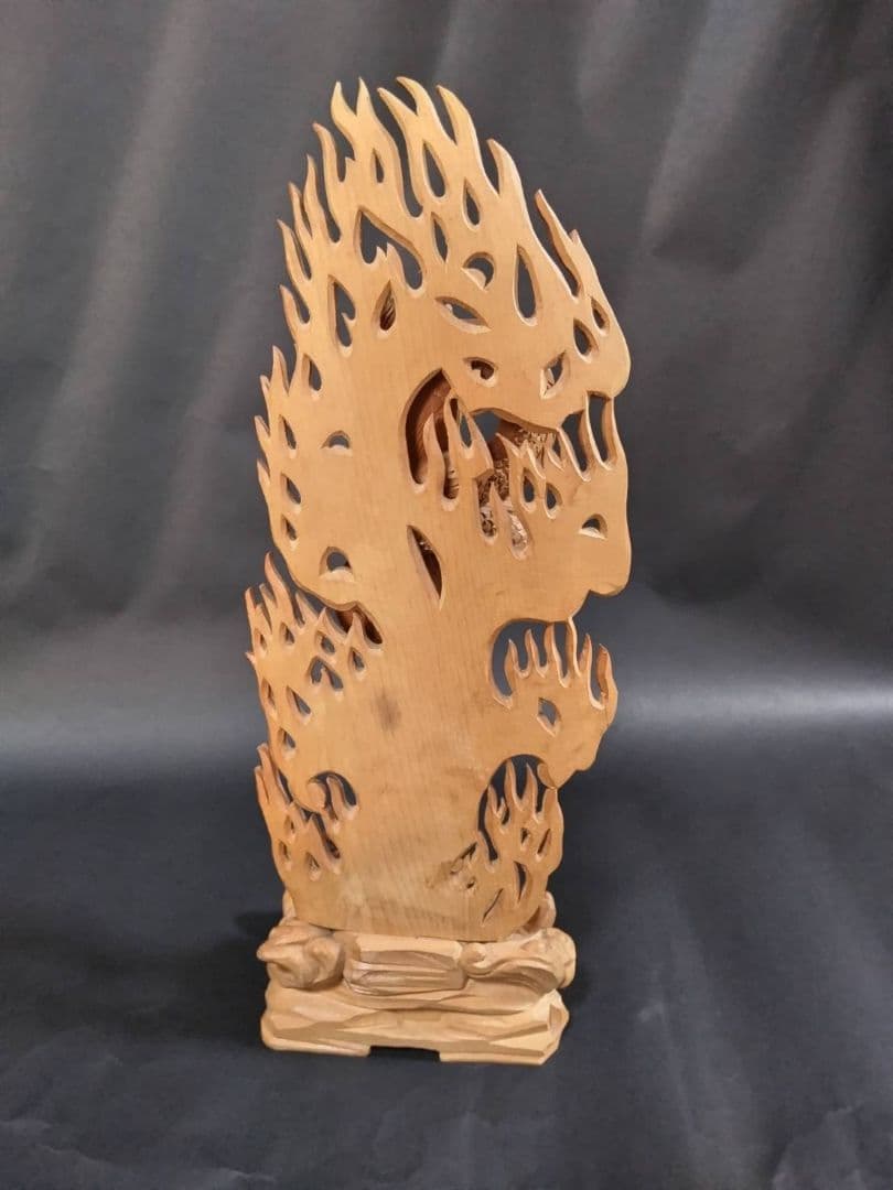 龍神、手彫り　剣龍　倶利伽羅不動尊像