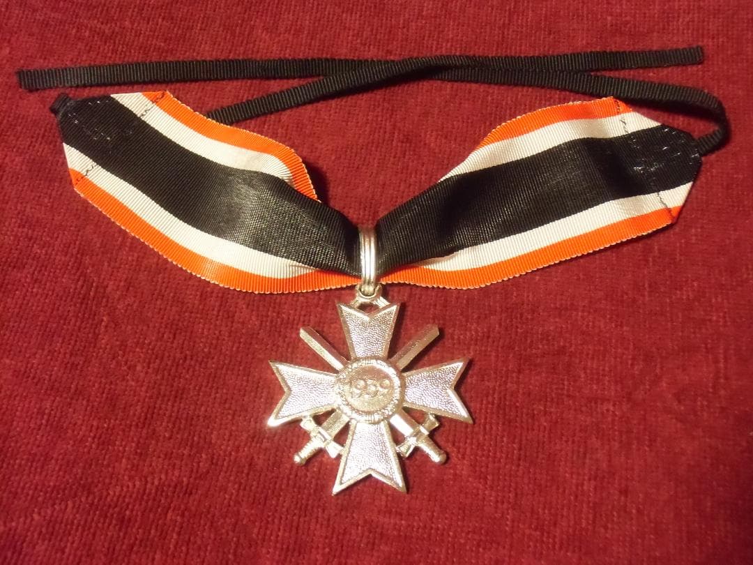 BWドイツ軍/連邦軍＊１９５７年制定＊戦功騎士十字勲章剣付（実物）