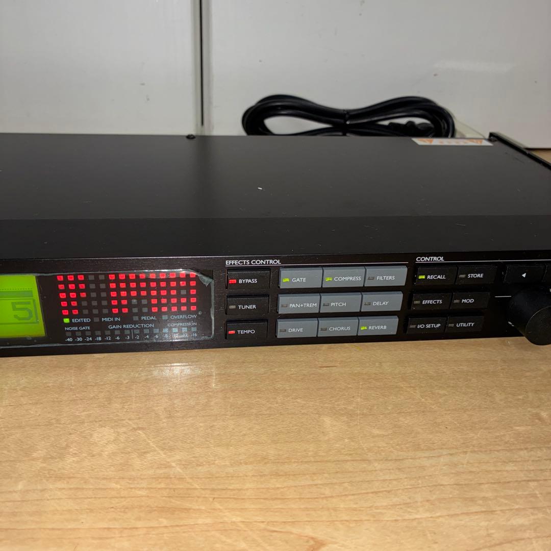 希少t.c.electronic G-Force V003マルチエフェクター