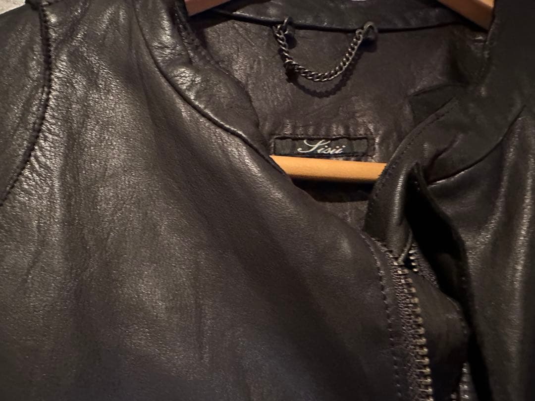 sisii シングル　ライダース　Lサイズ　シシ　レザージャケット