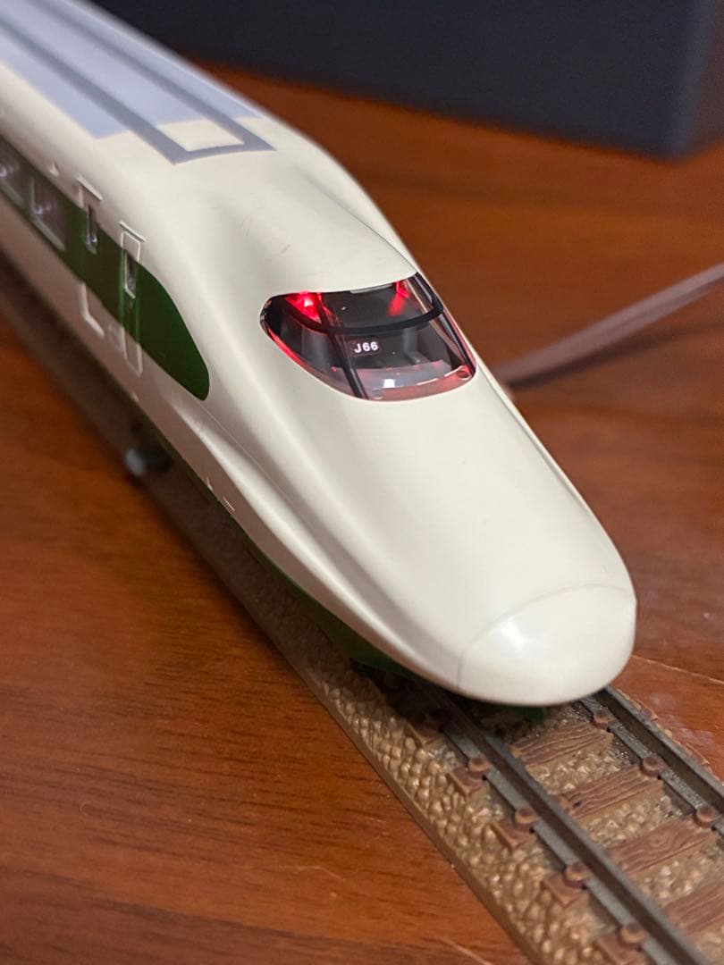 E2系東北新幹線200系カラー　10両　tomix ライト点灯動力動作確認済