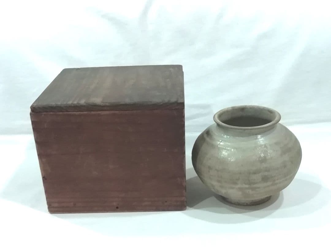 朝鮮古陶　李朝白磁壺