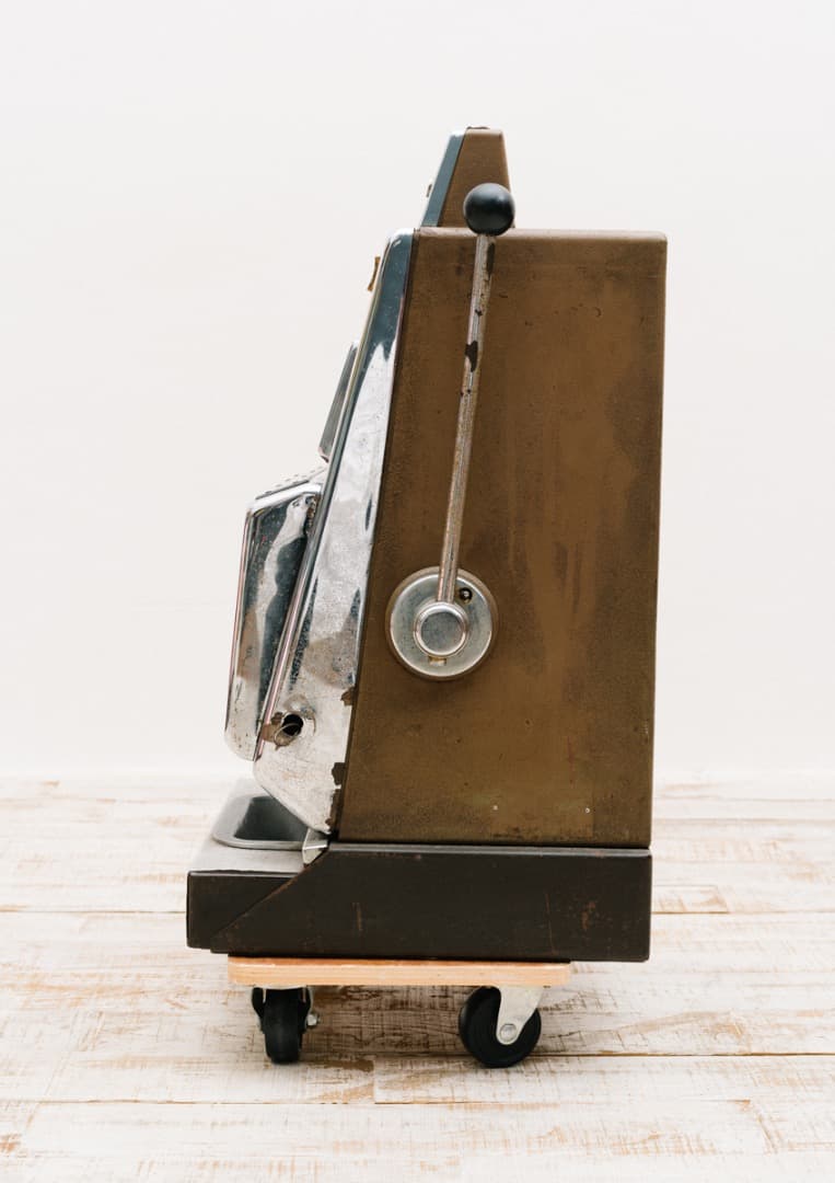 カジノ ヴィンテージ スロット 実機 インテリア 店舗 什器