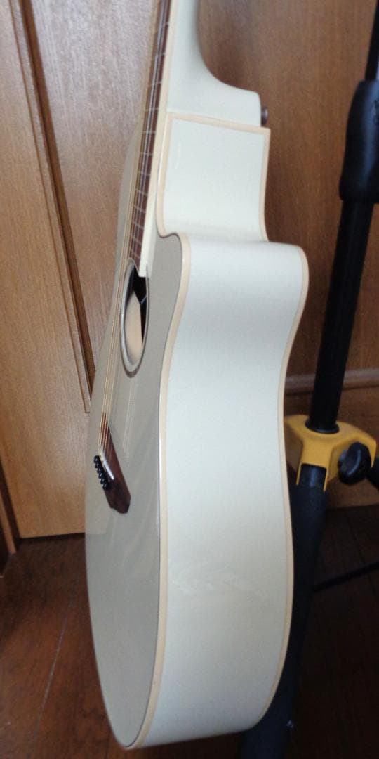 YAMAHA APX600　エレアコ　ヤマハ　純正ケース付　ほぼ未使用の美品