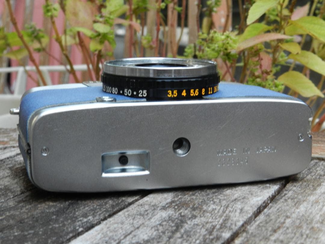 世界で１つ　OLYMPUS PEN EE-2 ハーフフレームフィルムカメラ　美品