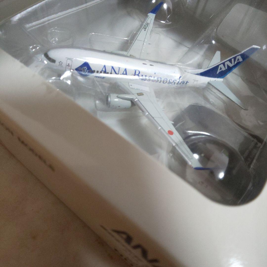 全日空商事Boeing737-700模型セット