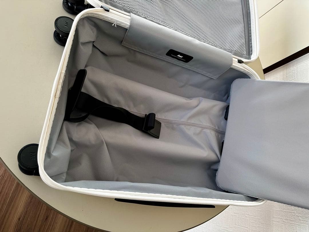Aer スーツケース Carry-On キャリーオン〈48リットル・ホワイト〉