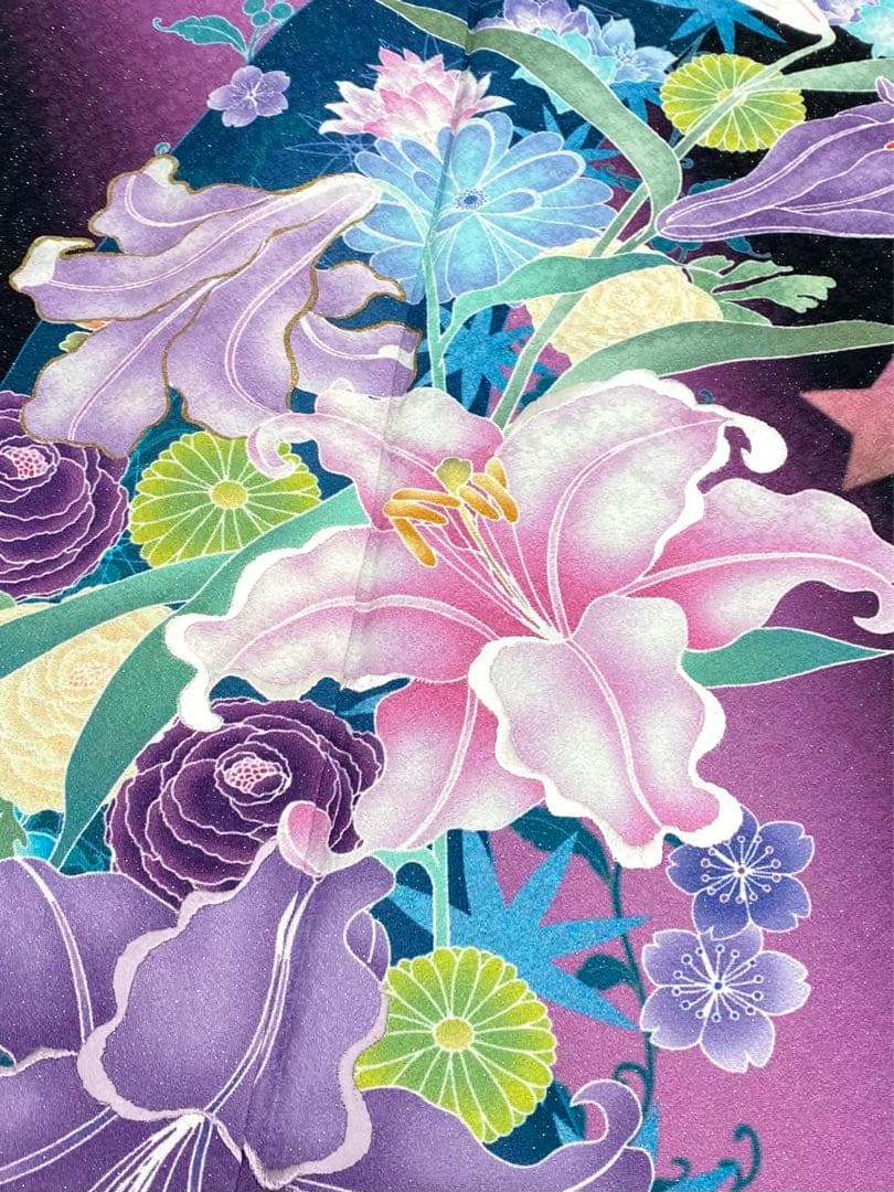 振袖 豪華 銀通し 刺繍 金彩 紋意匠 百合 身丈166cm