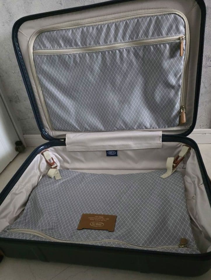 brics ブリックス ベラージオ USBポート付き スーツケース