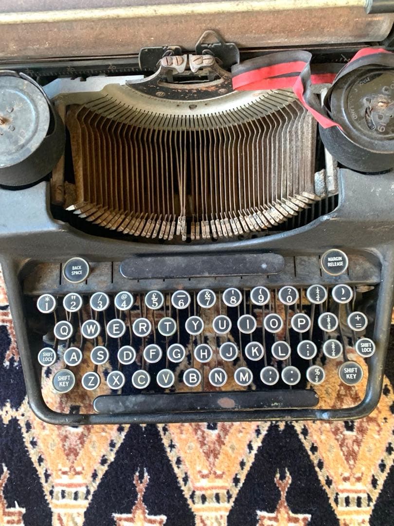 イギリス　アンティーク　40s50s タイプライター
