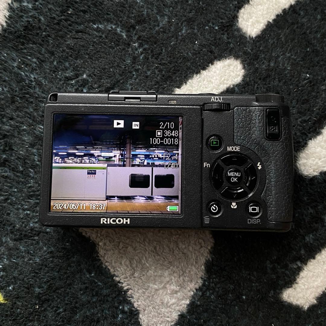 デジタルカメラ RICOH GR DIGITAL2
