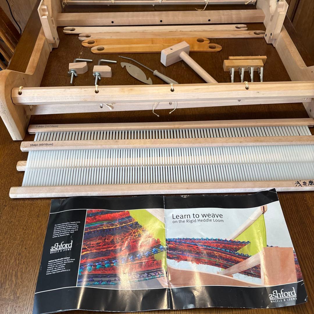 アシュフォード製　手織り機　60cm 付属品付き