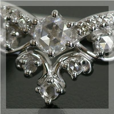 お値下 定価30万 新品 10号 K18WG リング ベーネベーネ“女王の風格”