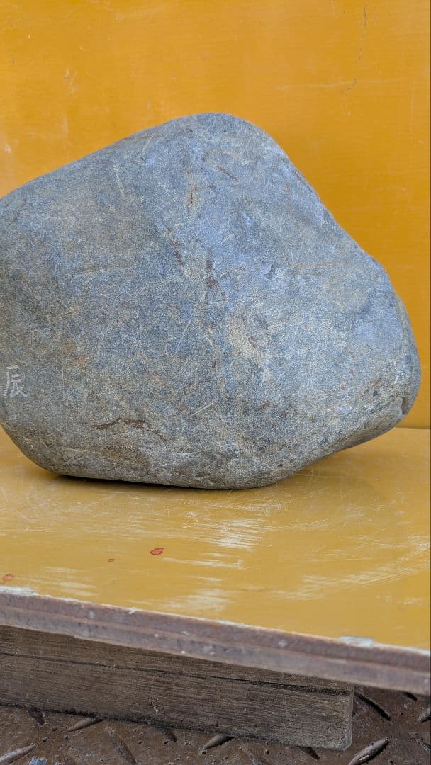 石仏、道祖神、仲良し道祖神、倉田辰彦作、日本製品、大きさは写真の中にございます。