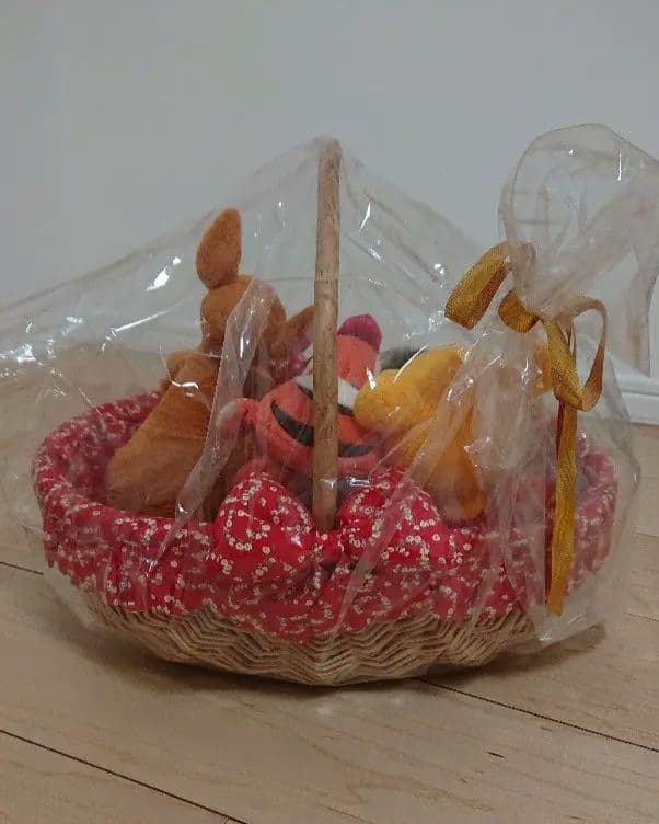 くまのプーさん ぬいぐるみセット バスケット入り