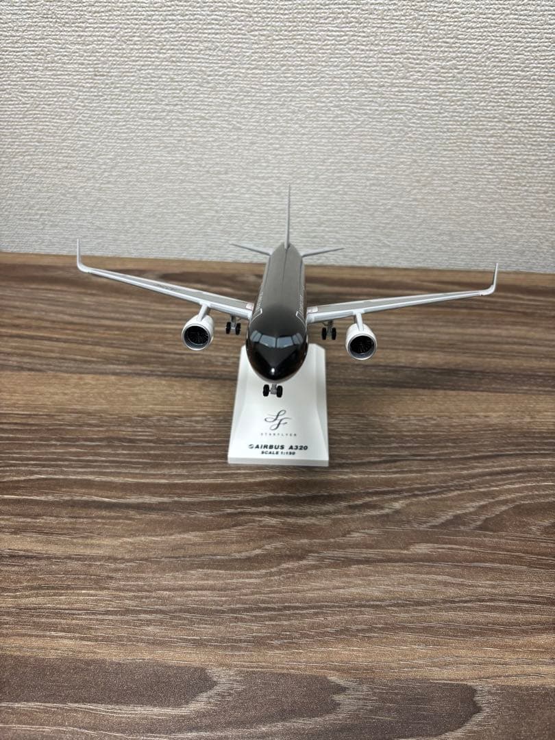 スターフライヤー　AIRBUS　A320　模型　飛行機　1/150