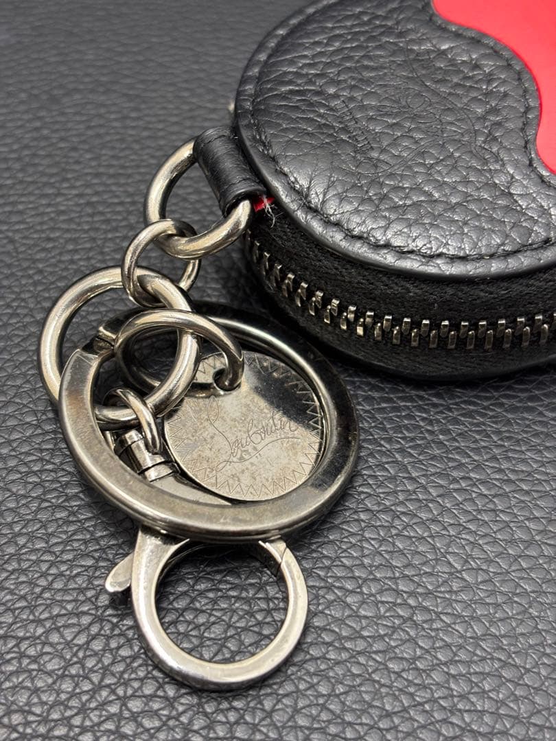 Christian Louboutin AirPodsケース 赤黒