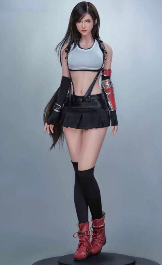 ティファ・ロックハート ファイナルファンタジーVII ガレージキット シリカゲル