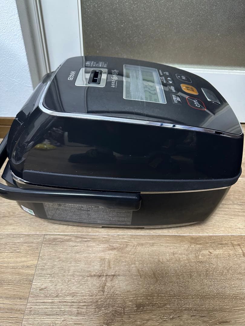 象印 極め羽釜 圧力IH炊飯ジャーNW-AT10 2018年製