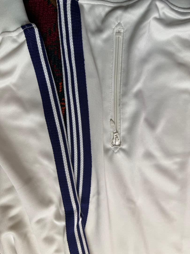 ニードルス　ホワイト ジップアップジャケット 蝶の刺繍