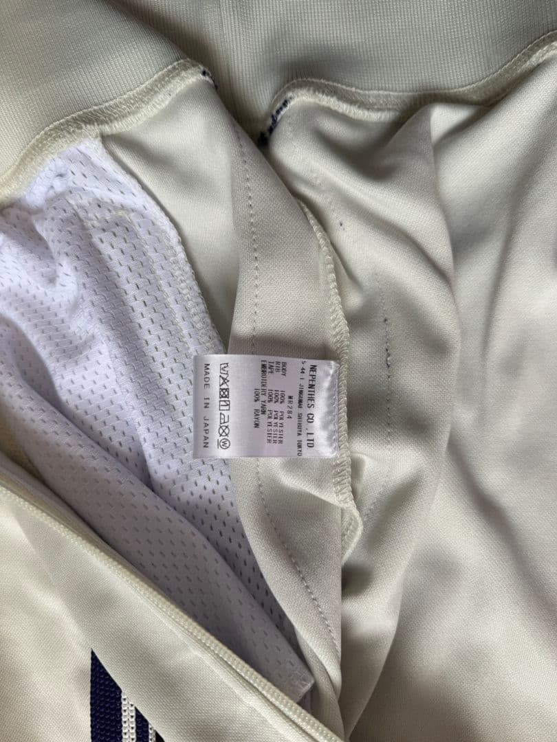 ニードルス　ホワイト ジップアップジャケット 蝶の刺繍