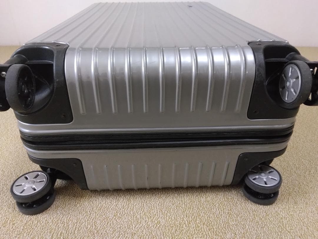 RIMOWA　SALSA　リモワ　サルサ　シルバー　876-70