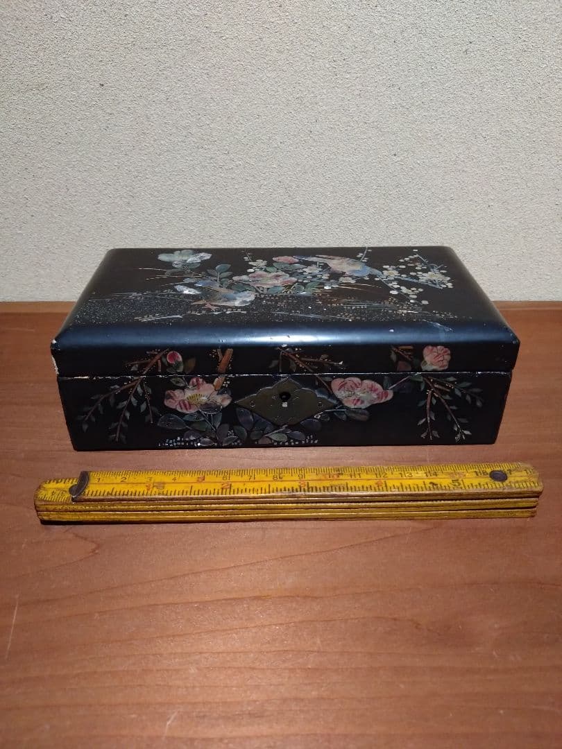 梶井さん専用です。江戸時代 長崎螺鈿 梅と鶯 花紋 小箱