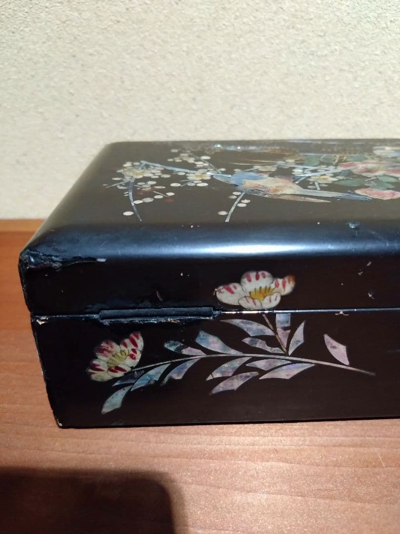 梶井さん専用です。江戸時代 長崎螺鈿 梅と鶯 花紋 小箱