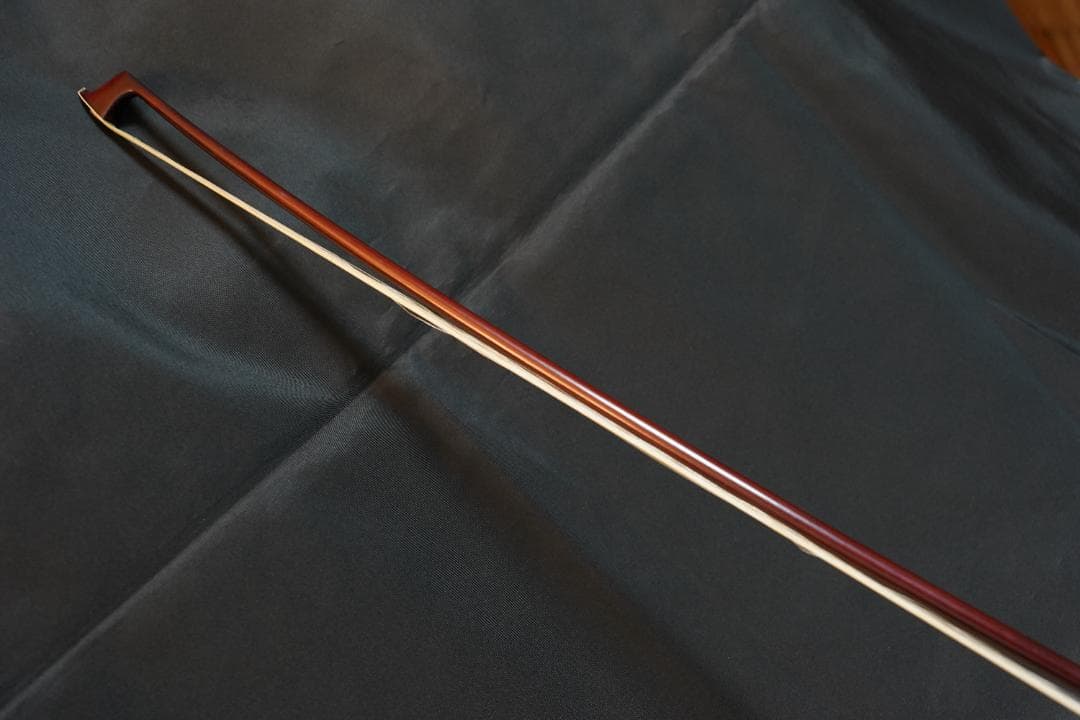 ペーパームーン様　バイオリン　フェルナンブーコ　弓　4/4　シルバー＆シルク