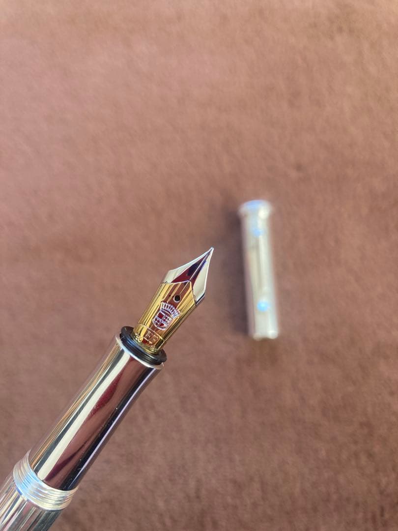 ファーバーカステル伯爵コレクション　sv925 万年筆 efニブ