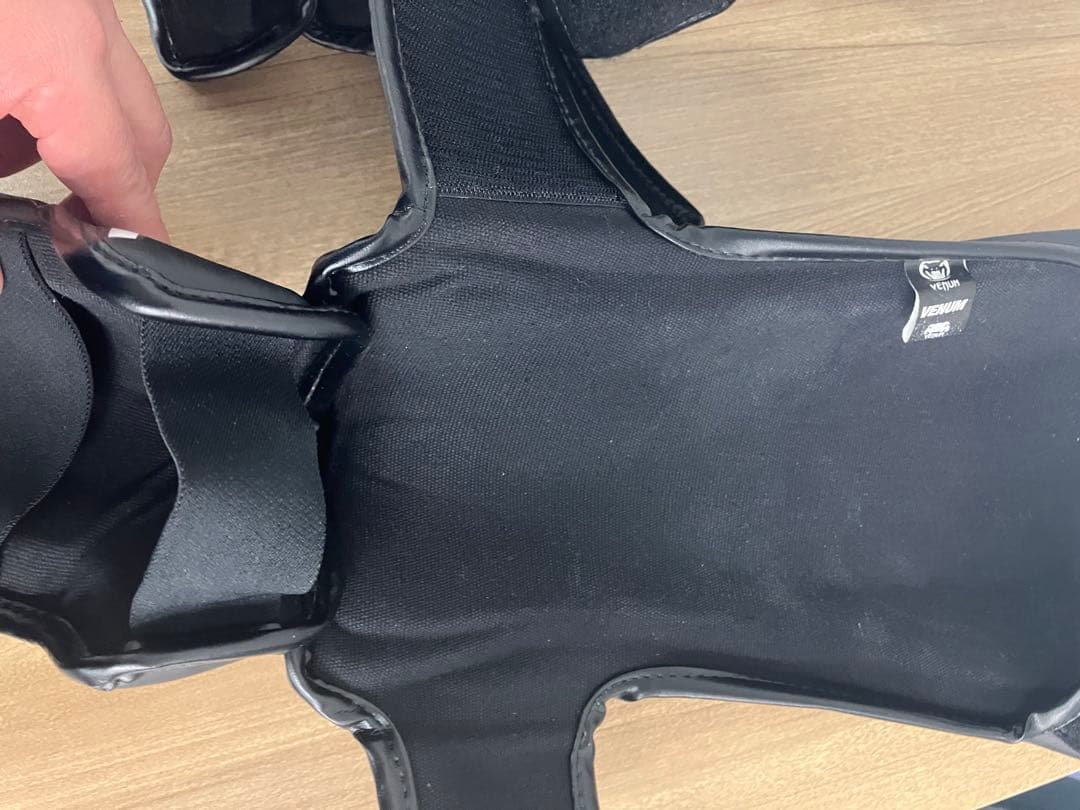 Venum ヴェヌム　シンガード　レガース　脛あて　Lサイズ