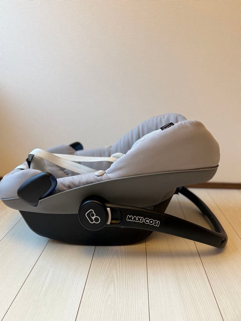 るいぶMAXI-COSI ベビーシート&ベースセット
