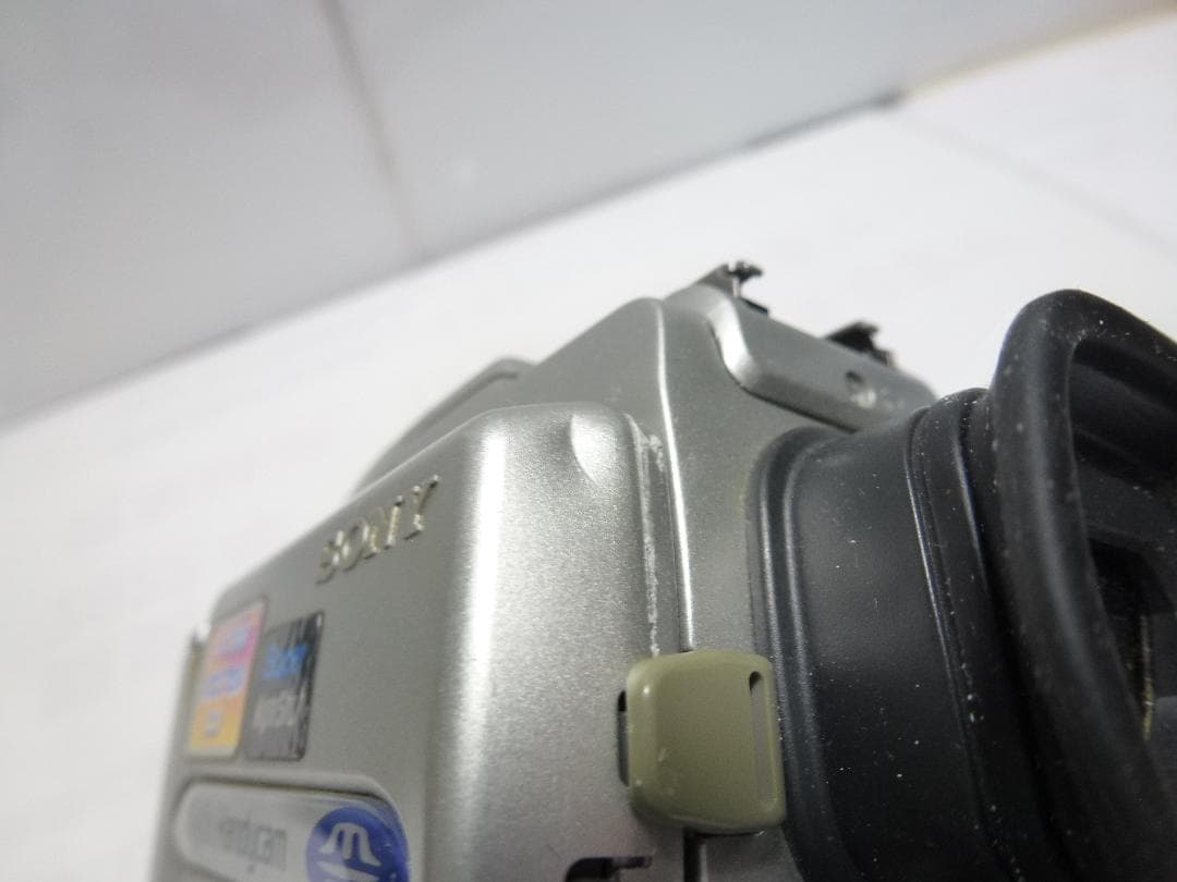 動作品　Mini DV　ソニーデジタルビデオカメラ　SONY DCR-PC110