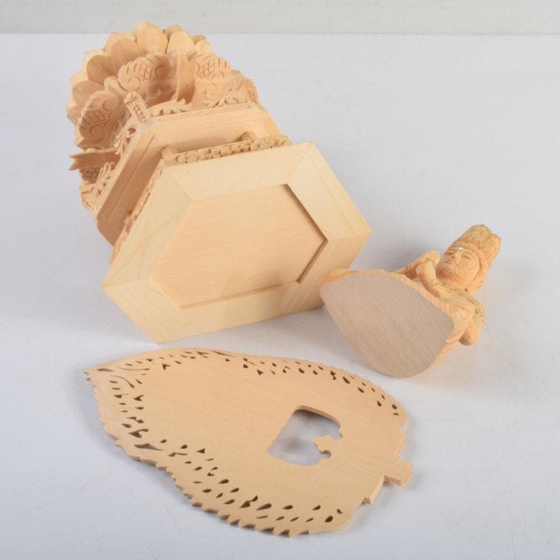 仏教美術　桧彫刻　大日如来像　仏像　華鬘台　C　8862