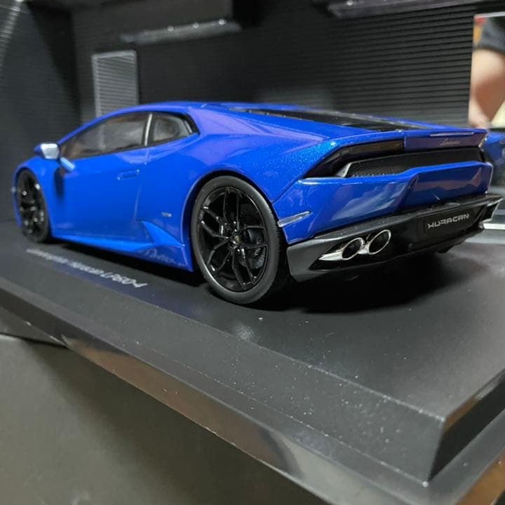 未展示品　京商 1/18 ランボルギーニ ウラカンLP610-4