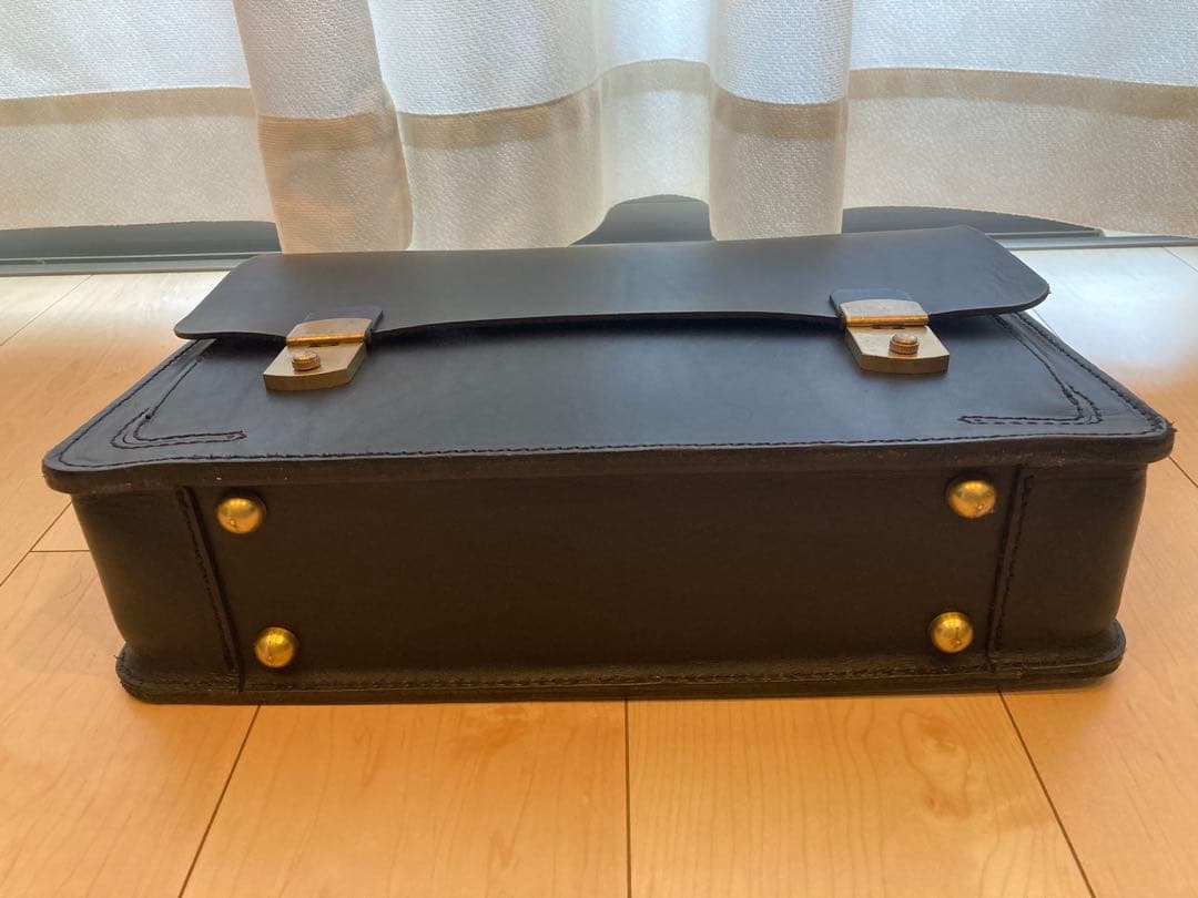 ヘルツ　前後ふた付きポケット・2wayビジネスバッグ(BC-54)