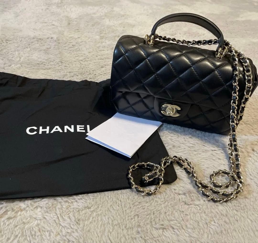 ノベルティ　シャネル　ショルダーバッグ　チェーン　ラムスキン　即日発送