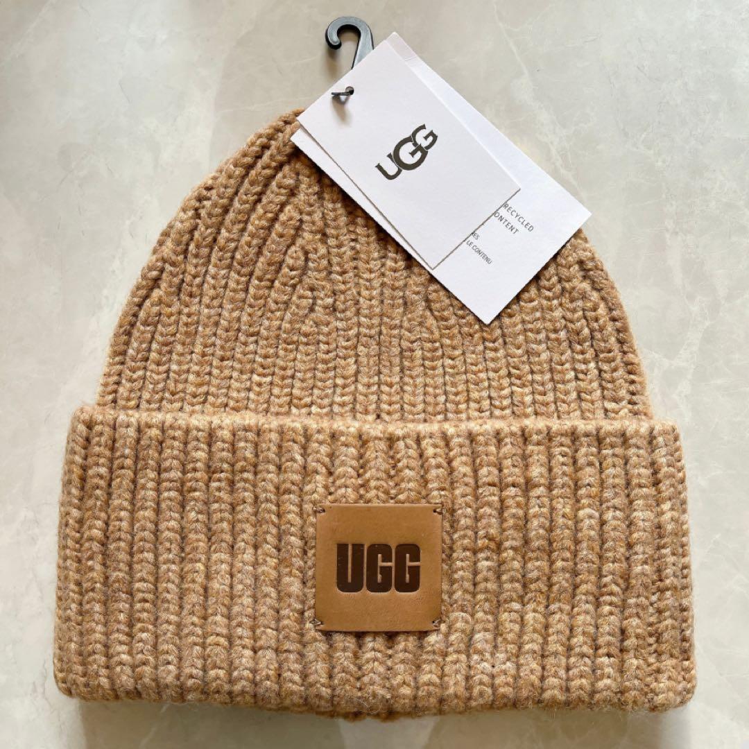 新品未使用 UGG ニット帽 キャメル
