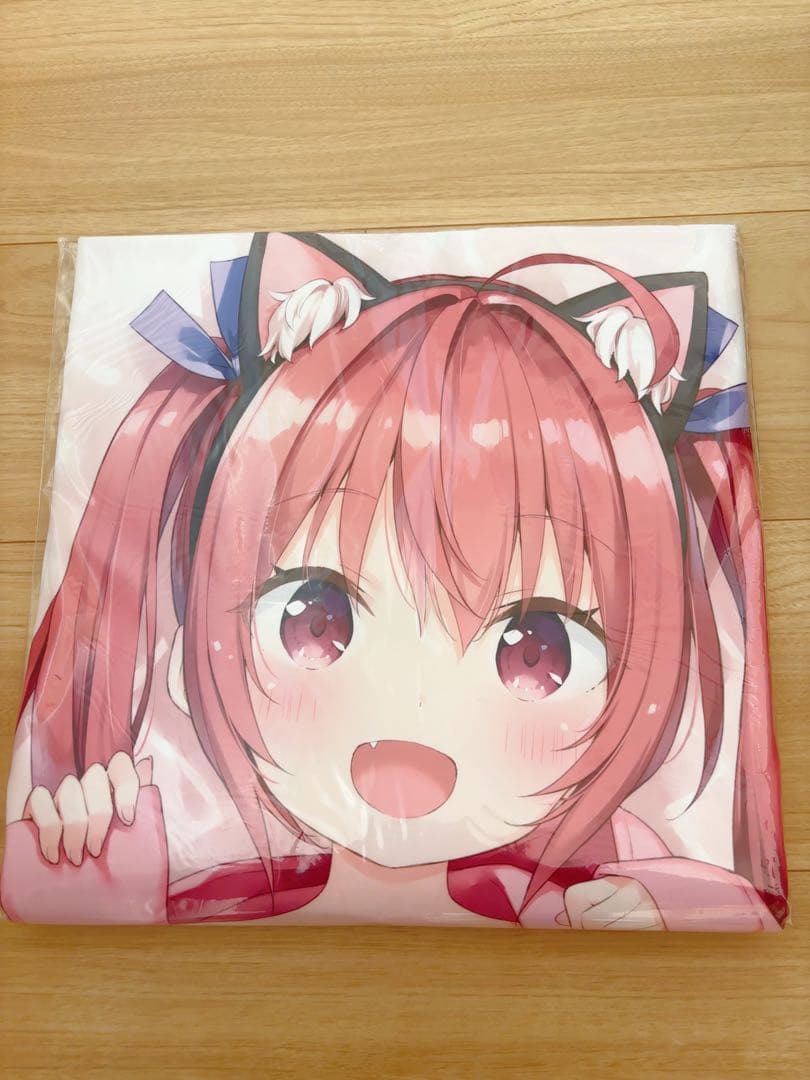 新品未開封　ワトラ 抱き枕カバー かにビーム ぺこ ホビージャパン