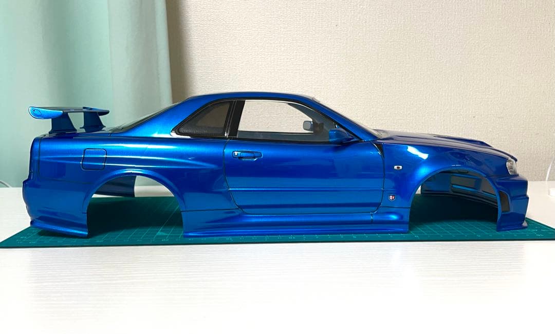 タミヤラジコンボディR34 GTR Z-tune