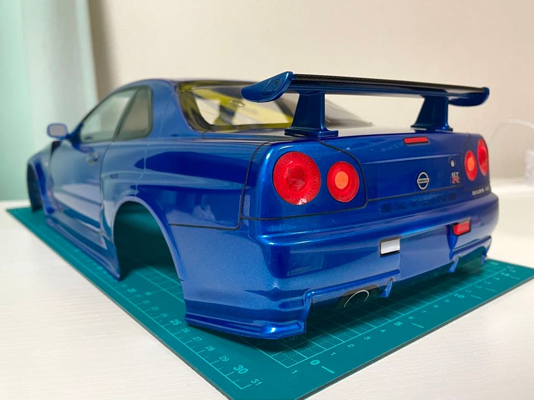 タミヤラジコンボディR34 GTR Z-tune