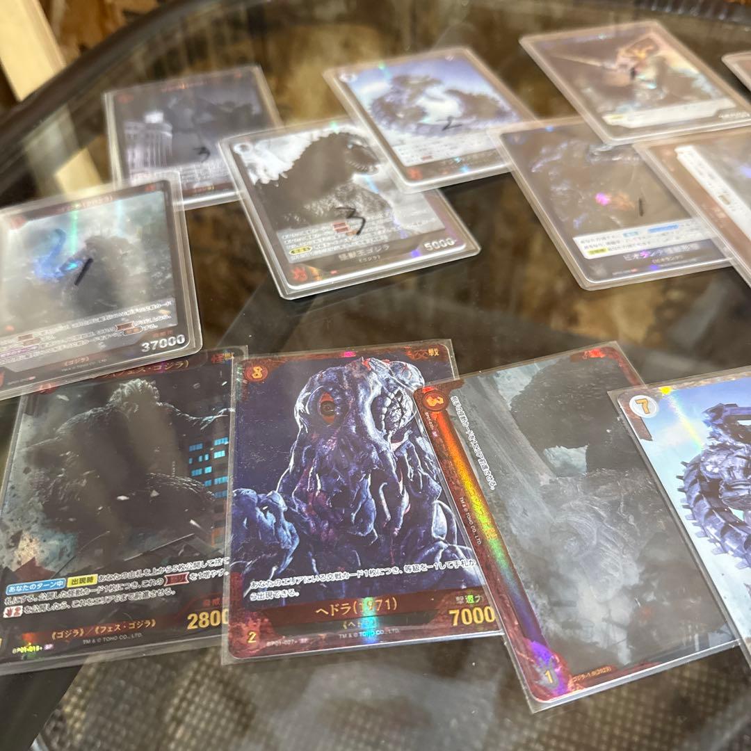 ゴジラカードゲームパラレル５枚とSR