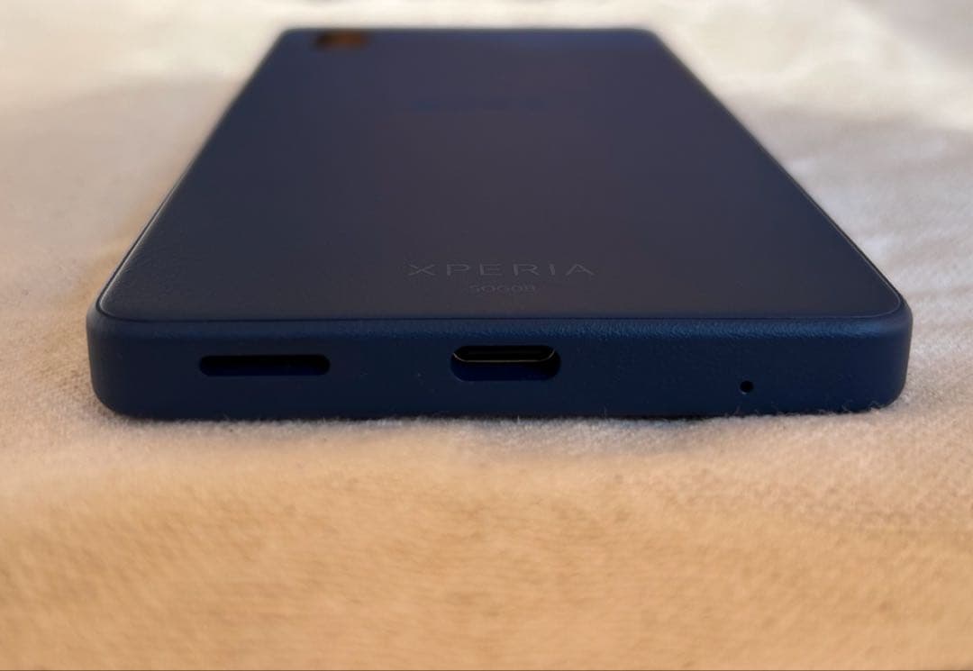 ソニー　XPERIA Ace III SOG08 ブルー