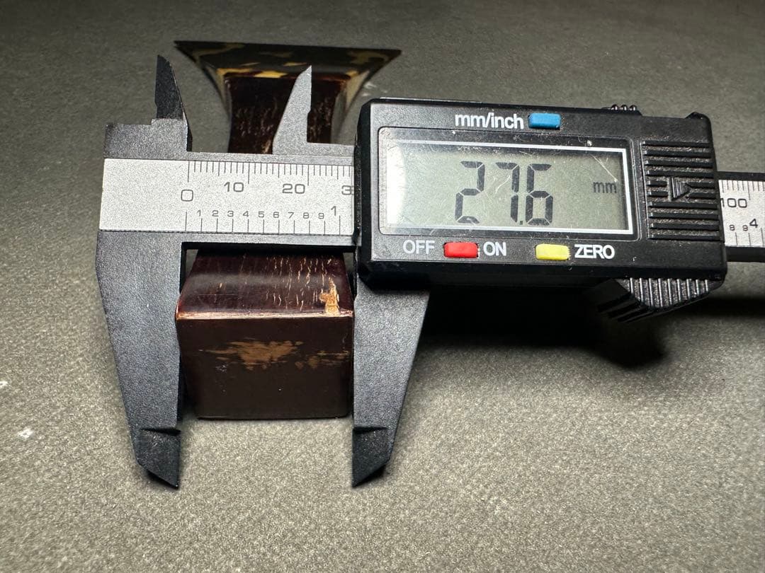 三味線　鼈甲撥　天然素材　バチ　和楽器 民謡　アンティーク　細密細工