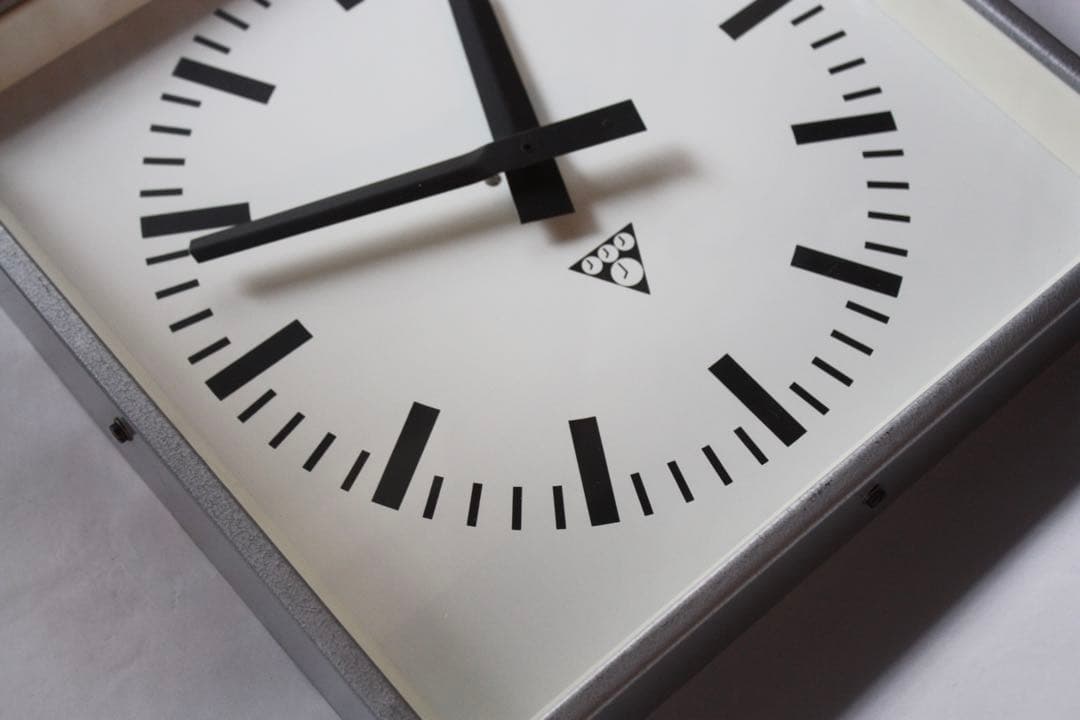 ハンマーグレー PRAGOTRON 33cm×33cm パラゴトロン