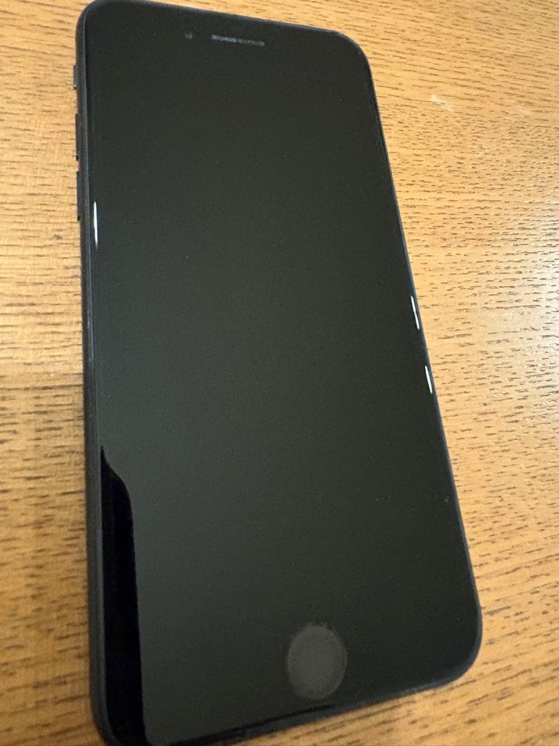 Apple iPhone SE 第2世代 64GB