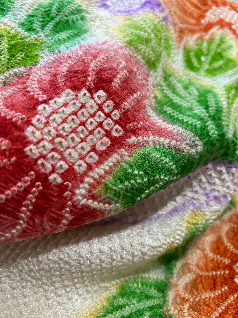 豪華振袖４点セット！！　きぬたや？　総絞り　花柄　１９７