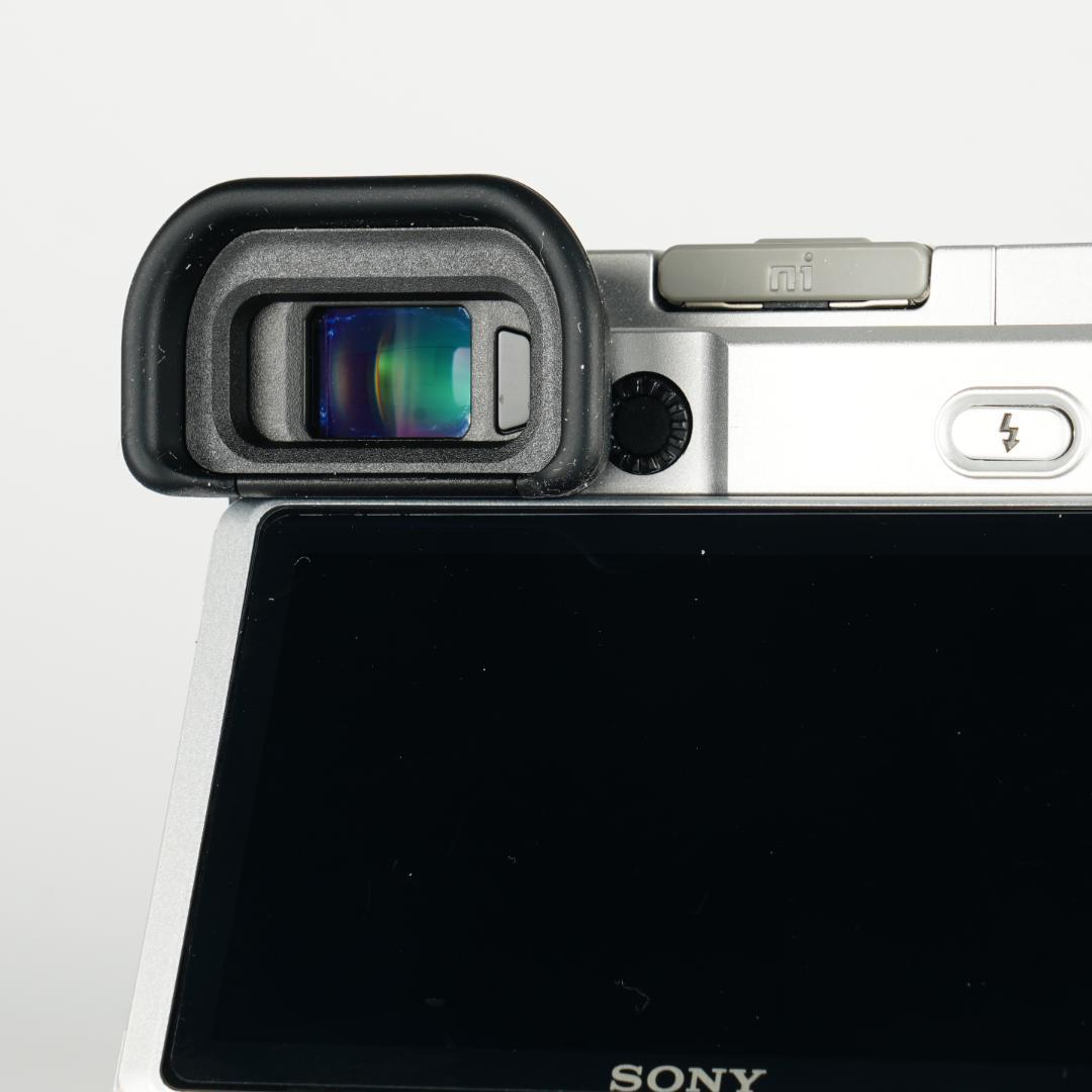 子どもの2度と戻らない瞬間を美しく、最高カメラ SONY α6400 ミラーレス